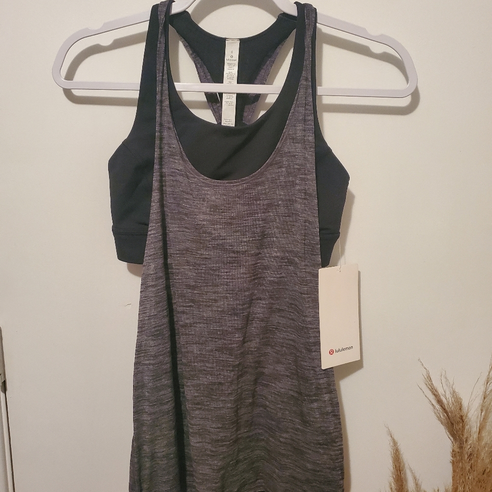 Lululemon Twist and Toil top tank sports bra heathered black size 4